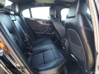 2020 Jaguar XE R-Dynamic S z VIN SAJAT4GX5LCP66123, wystawiony jako Copart lot #79712574 z przebiegiem 10 274 mil mil oraz Szkody całkowita. Historia ofert i sprzedaży dostępna na DreamBid. Obrazek 10.
