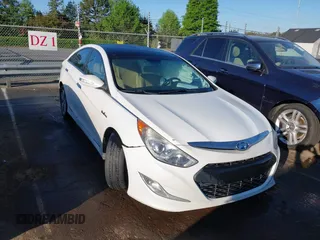 2013 Hyundai Sonata Limited z VIN KMHEC4A45DA050118, wystawiony jako IAAI lot #42043723 z przebiegiem 140 301 mil mil oraz . Historia ofert i sprzedaży dostępna na DreamBid. Obrazek 1.
