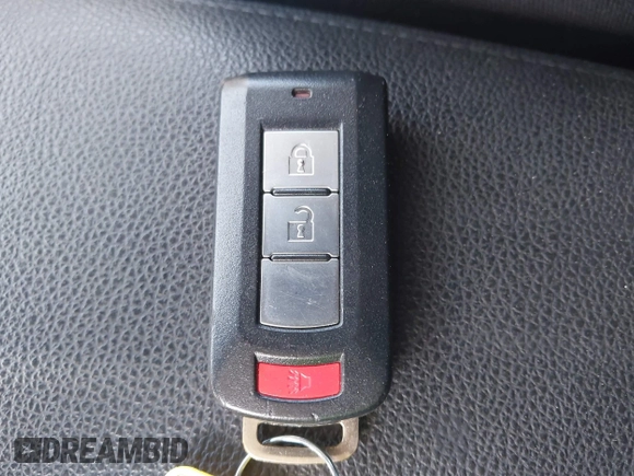 2020 Mitsubishi Outlander ES with VIN JA4AR3AU7LU014515, listed as a IAAI auction lot 42234768 with 79,273 mi miles and . Bid and sale history available at DreamBid. Image 11.
