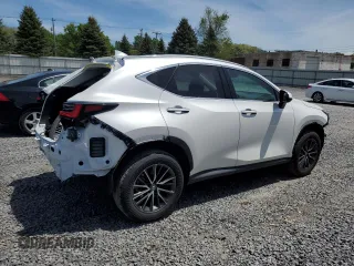 2022 Lexus NX 250 z VIN 2T2ADCEZ6NC001776, wystawiony jako Copart lot #57554935 z przebiegiem 16 486 mil mil oraz Szkoda całkowita • Salvage title. Historia ofert i sprzedaży dostępna na DreamBid. Obrazek 3.