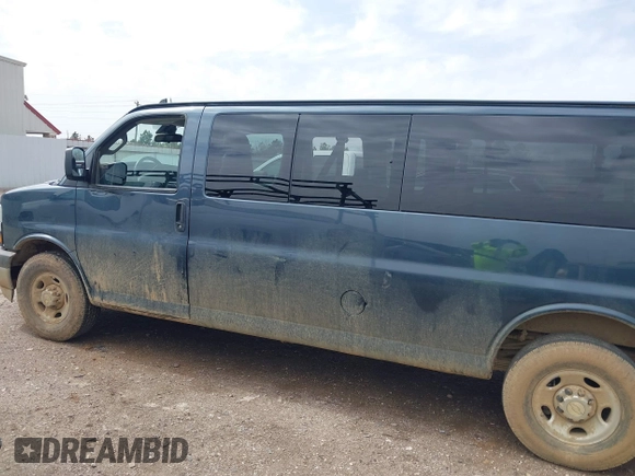 2020 Chevrolet Express Passenger LT с VIN 1GAZGPFG5L1168319, выставлен на аукционе IAAI как лот 41720096 с пробегом 77 030 миль миль и . История ставок и продаж доступна на DreamBid. Изображение 14.