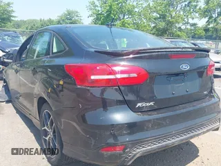2015 Ford Focus SE с VIN 1FADP3F25FL332956, выставлен на аукционе IAAI как лот 42452810 с пробегом 131 983 миль миль и . История ставок и продаж доступна на DreamBid. Изображение 3.
