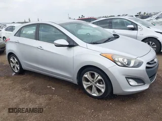 2015 Hyundai Elantra with VIN KMHD35LH4FU240642, listed as a IAAI auction lot 42196394 with 120,499 mi miles and . Bid and sale history available at DreamBid. Image 1.