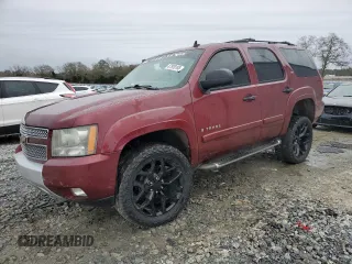 2008 Chevrolet Tahoe 3LT z VIN 1GNFK13038R245346, wystawiony jako Copart lot #87920185 z przebiegiem 180 198 mil mil oraz Szkody całkowita. Historia ofert i sprzedaży dostępna na DreamBid. Obrazek 1.