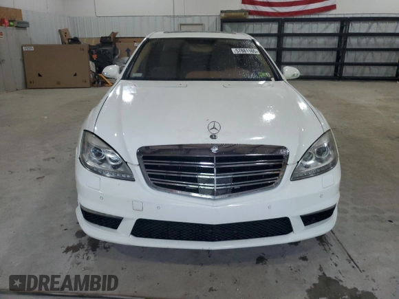 2007 Mercedes-Benz S 550 with VIN WDDNG71X97A072427, listed as a Copart auction lot 57881165 with 120,210 mi miles and Salvage title. Bid and sale history available at DreamBid. Image 5.
