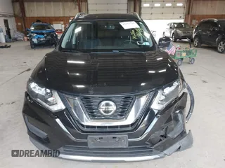 2018 Nissan Rogue SV z VIN KNMAT2MV7JP610600, wystawiony jako IAAI lot #42171714 z przebiegiem 70 299 mil mil oraz . Historia ofert i sprzedaży dostępna na DreamBid. Obrazek 12.