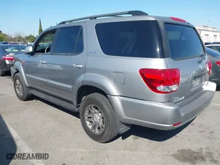 2005 Toyota Sequoia SR5 with VIN 5TDZT34A65S251726, listed as a IAAI auction lot 41646858 with 107,584 mi miles. Bid and sale history available at carsss.com. Image 3.