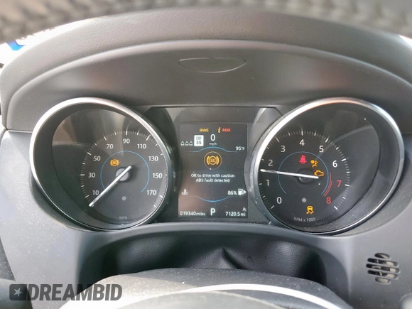 2019 Jaguar F-Pace 25t Premium with VIN SADCJ2FX3KA397408, listed as a Copart auction lot 59347685 with 19,340 mi miles and Salvage title. Bid and sale history available at DreamBid. Image 9.