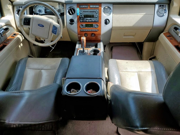 2007 Ford Expedition Eddie Bauer с VIN 1FMFU17597LA47036, выставлен на аукционе Copart как лот 56936735 с пробегом 205 701 миль миль и Списание • Salvage title. История ставок и продаж доступна на DreamBid. Изображение 8.