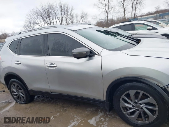2016 Nissan Rogue SV with VIN 5N1AT2MV4GC877933, listed as a IAAI auction lot 41833360 with 177,232 mi miles. Bid and sale history available at carsss.com. Image 13.