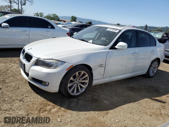 2011 BMW 3 Series 328i xDrive with VIN WBAPK5G55BNN28370, listed as a Copart auction lot 53130265 with Not Provided miles and Salvage Title. Bid and sale history available at carsss.com. Image 1.
