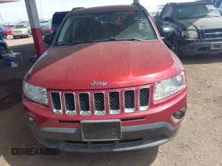 2011 Jeep Compass Latitude with VIN 1J4NT1FB0BD151647, listed as a IAAI auction lot 41950743 with 128,238 mi miles. Bid and sale history available at carsss.com. Image 6.