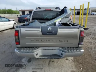 2004 Nissan Frontier LE z VIN 1N6ED27T14C460890, wystawiony jako Copart lot #55610435 z przebiegiem 218 988 mil mil oraz Szkody całkowita. Historia ofert i sprzedaży dostępna na DreamBid. Obrazek 6.