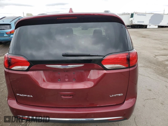 2020 Chrysler Pacifica Limited z VIN 2C4RC1GG6LR249971, wystawiony jako Copart lot #53976155 z przebiegiem 47 304 mil mil oraz Szkoda całkowita • Salvage title. Historia ofert i sprzedaży dostępna na DreamBid. Obrazek 6.