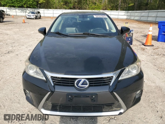 2014 Lexus CT 200h z VIN JTHKD5BH5E2182026, wystawiony jako Copart lot #52531025 z przebiegiem 185 723 mil mil oraz Tytuł czysty. Historia ofert i sprzedaży dostępna na DreamBid. Obrazek 5.