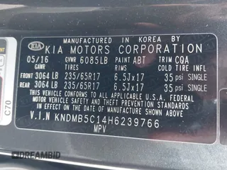 2017 Kia Sedona LX with VIN KNDMB5C14H6239766, listed as a IAAI auction lot 42049371 with 105,101 mi miles. Bid and sale history available at carsss.com. Image 9.