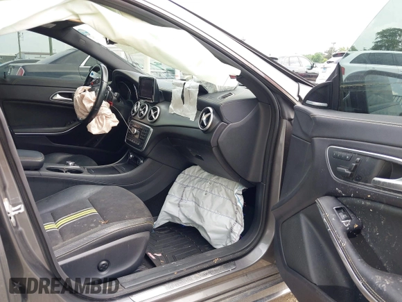 2014 Mercedes-Benz CLA 250 with VIN WDDSJ4EB8EN026904, listed as a IAAI auction lot 42591502 with 138,631 mi miles and . Bid and sale history available at DreamBid. Image 5.