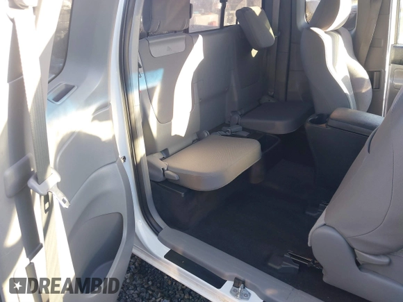 2014 Toyota Tacoma with VIN 5TFUU4EN1EX088377, listed as a IAAI auction lot 41443682 with 67,185 mi miles and . Bid and sale history available at DreamBid. Image 8.