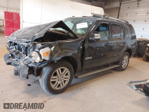 2008 Ford Explorer Limited z VIN 1FMEU75828UB32145, wystawiony jako IAAI lot #41393945 z przebiegiem 165 878 mil mil oraz . Historia ofert i sprzedaży dostępna na DreamBid. Obrazek 2.