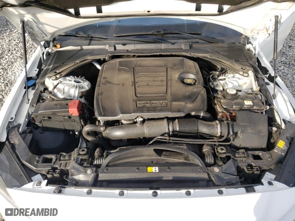 2019 Jaguar XE 25t with VIN SAJAR4FX6KCP52410, listed as a Copart auction lot 82199484 with 89,027 mi miles and Salvage Title. Bid and sale history available at carsss.com. Image 11.