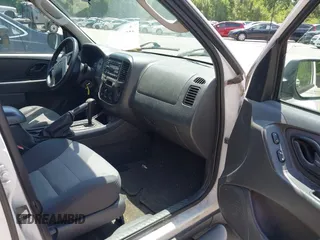 2007 Ford Escape XLS с VIN 1FMYU02Z57KB58377, выставлен на аукционе IAAI как лот 42715229 с пробегом 215 926 миль миль и . История ставок и продаж доступна на DreamBid. Изображение 5.