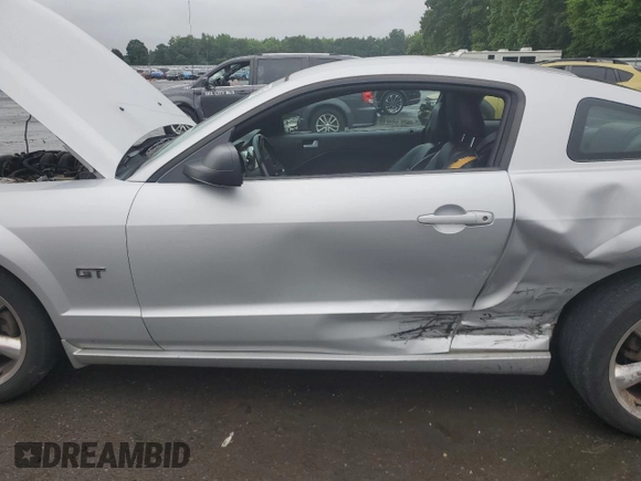 2008 Ford Mustang GT Deluxe with VIN 1ZVHT82HX85162578, listed as a Copart auction lot 61166105 with Not provided miles and Salvage title. Bid and sale history available at DreamBid. Image 7.