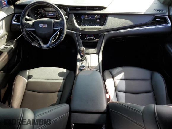 2021 Cadillac XT6 Luxury z VIN 1GYKPAR49MZ212522, wystawiony jako Copart lot #41449264 z przebiegiem 45 935 mil mil oraz . Historia ofert i sprzedaży dostępna na DreamBid. Obrazek 8.