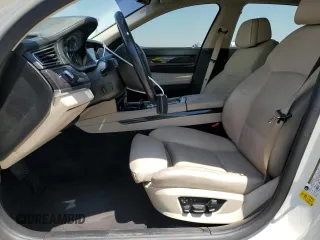 2011 BMW 7 Series 740Li z VIN WBAKB4C57BC574160, wystawiony jako Copart lot #62334395 z przebiegiem 138 771 mil mil oraz Czysty tytuł • Clean title. Historia ofert i sprzedaży dostępna na DreamBid. Obrazek 7.