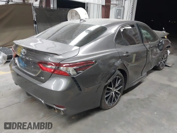 2022 Toyota Camry SE with VIN 4T1T11AK3NU717312, listed as a IAAI auction lot 41721896 with 29,923 mi miles. Bid and sale history available at carsss.com. Image 4.