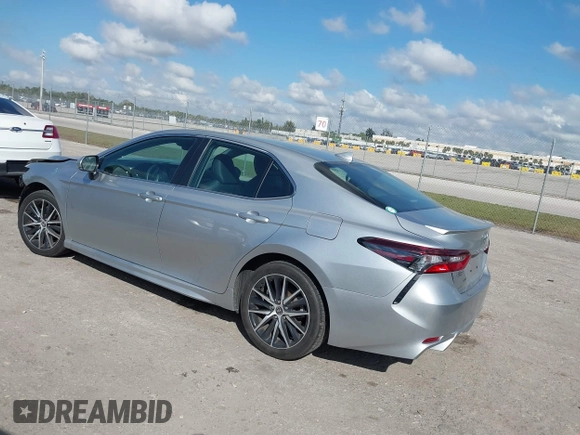 2023 Toyota Camry SE with VIN 4T1G11AK6PU768436, listed as a IAAI auction lot 41485303 with 34,867 mi miles. Bid and sale history available at carsss.com. Image 3.
