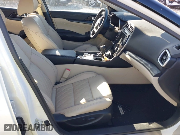 2023 Nissan Maxima Platinum z VIN 1N4AA6FV0PC513268, wystawiony jako IAAI lot #41986554 z przebiegiem 11 004 mil mil oraz . Historia ofert i sprzedaży dostępna na DreamBid. Obrazek 5.