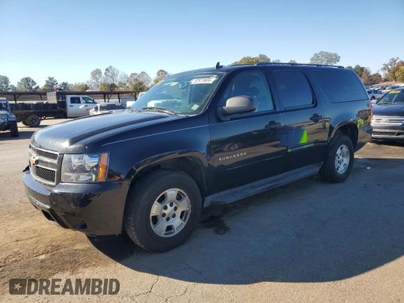 2010 Chevrolet Suburban LS with VIN 1GNUCHE02AR203315, listed as a Copart auction lot 82973604 with 265,282 mi miles and Clean Title. Bid and sale history available at carsss.com. Image 1.