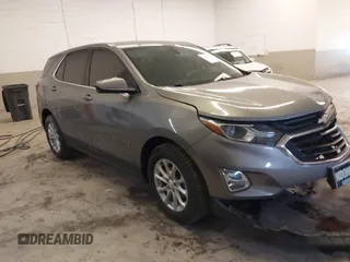 2018 Chevrolet Equinox LT with VIN 3GNAXSEV5JS579813, listed as a IAAI auction lot 41855403 with 68,094 mi miles. Bid and sale history available at carsss.com. Image 1.