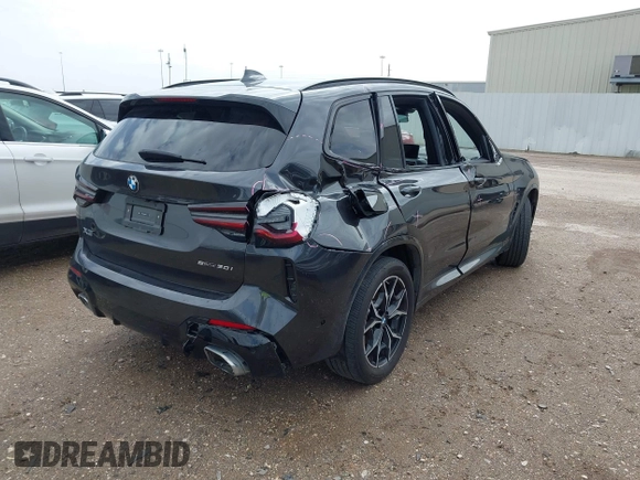 2024 BMW X3 sDrive30i with VIN 5UX43DP07R9V39275, listed as a IAAI auction lot 41673687 with 21,887 mi miles and . Bid and sale history available at DreamBid. Image 4.