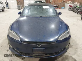2018 Tesla Model S 75D with VIN 5YJSA1E24JF257817, listed as a IAAI auction lot 41960439 with 61,971 mi miles and . Bid and sale history available at DreamBid. Image 11.
