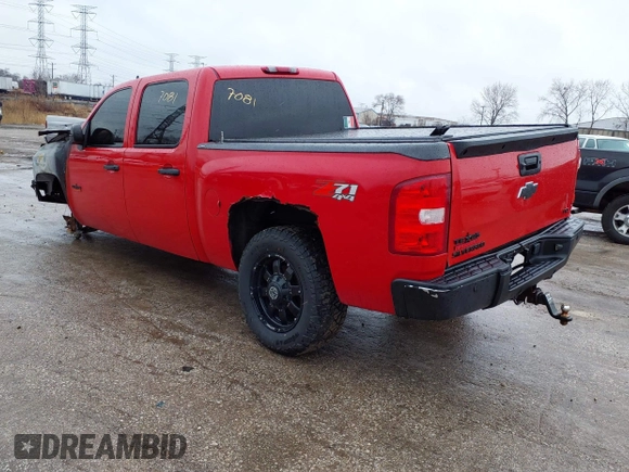 2009 Chevrolet Silverado 1500 LT with VIN 3GCEK23399G197745, listed as a IAAI auction lot 41747081 with Not Provided miles and . Bid and sale history available at DreamBid. Image 3.