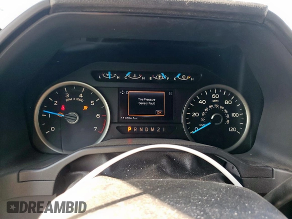 2015 Ford F-150 XLT with VIN 1FTEX1EP3FKF04116, listed as a Copart auction lot 56533895 with 117,554 mi miles and Clean title. Bid and sale history available at DreamBid. Image 9.