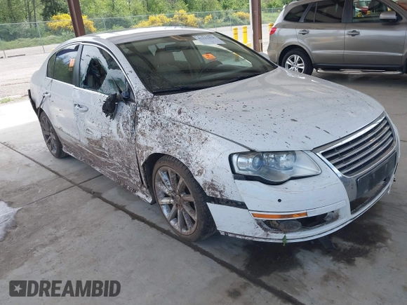 2008 Volkswagen Passat 3.6L V6 with VIN WVWCU73C18P112907, listed as a IAAI auction lot 42333428 with 113,174 mi miles and . Bid and sale history available at DreamBid. Image 1.