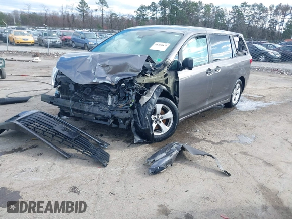 2018 Toyota Sienna with VIN 5TDZZ3DC9JS942579, listed as a IAAI auction lot 41720834 with 132,231 mi miles and . Bid and sale history available at DreamBid. Image 18.