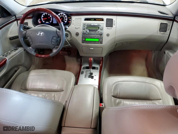 2007 Hyundai Azera SE with VIN KMHFC46F57A147922, listed as a Copart auction lot 47101075 with 107,121 mi miles and Salvage Title. Bid and sale history available at carsss.com. Image 8.