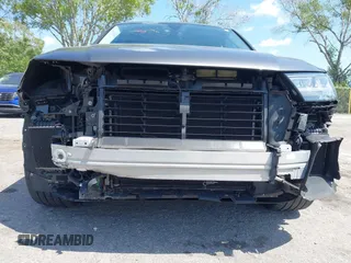 2019 Audi Q7 Premium Plus z VIN WA1LAAF70KD020498, wystawiony jako IAAI lot #41976990 z przebiegiem 91 643 mil mil oraz . Historia ofert i sprzedaży dostępna na DreamBid. Obrazek 6.