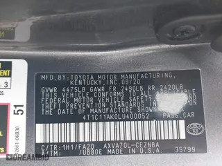 2020 Toyota Camry LE with VIN 4T1C11AK0LU400052, listed as a IAAI auction lot 41861392 with 69,341 mi miles. Bid and sale history available at carsss.com. Image 9.
