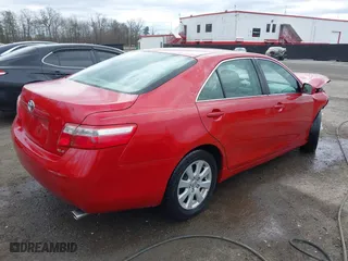 2008 Toyota Camry LE with VIN 4T1BE46KX8U228338, listed as a IAAI auction lot 41734633 with 176,235 mi miles. Bid and sale history available at carsss.com. Image 4.