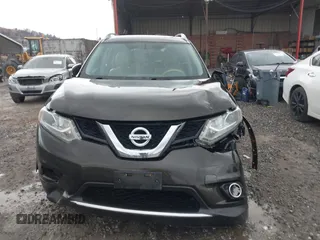 2015 Nissan Rogue SL with VIN 5N1AT2MVXFC911260, listed as a IAAI auction lot 41823690 with 128,121 mi miles. Bid and sale history available at carsss.com. Image 11.