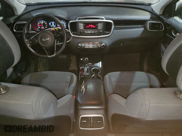 2016 Kia Sorento LX with VIN 5XYPG4A36GG186464, listed as a Copart auction lot 50927305 with 268,846 mi miles and Salvage Title. Bid and sale history available at carsss.com. Image 8.