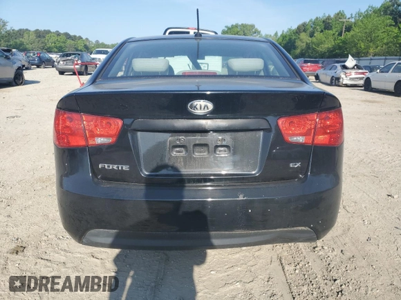2013 Kia Forte EX with VIN KNAFU4A2XD5717940, listed as a Copart auction lot 52701814 with 185,577 mi miles and Salvage Title. Bid and sale history available at carsss.com. Image 6.