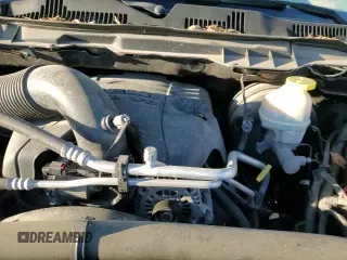 2017 Ram 1500 Outdoorsman z VIN 1C6RR7TT1HS736657, wystawiony jako Copart lot #46129435 z przebiegiem 103 241 mil mil oraz Szkoda całkowita • Salvage title. Historia ofert i sprzedaży dostępna na DreamBid. Obrazek 13.