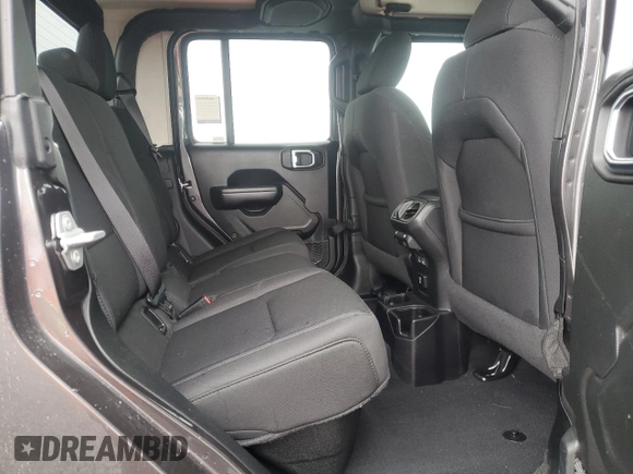 2021 Jeep Gladiator Sport S with VIN 1C6JJTAG0ML508141, listed as a Copart auction lot 48890065 with 44,583 mi miles and Salvage title. Bid and sale history available at DreamBid. Image 10.