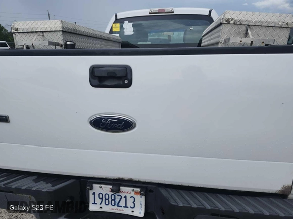 2010 Ford F-150 XL z VIN 1FTEX1EW7AFA89309, wystawiony jako IAAI lot #42802196 z przebiegiem 212 713 mil mil oraz . Historia ofert i sprzedaży dostępna na DreamBid. Obrazek 23.