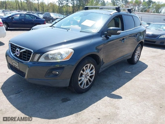 2010 Volvo XC60 3.0T with VIN YV4992DZ5A2085373, listed as a IAAI auction lot 42039356 with 195,336 mi miles. Bid and sale history available at carsss.com. Image 2.